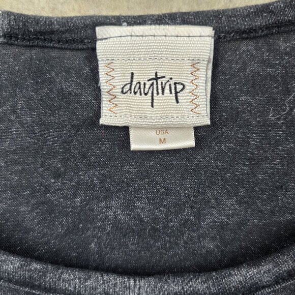 Daytrip Womens Black Long Sleeve Top Medium Rayon Blend Graphic Y2k - Picture 3 of 7